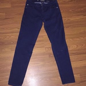 Navy blue skinny jeans from celebrity pink